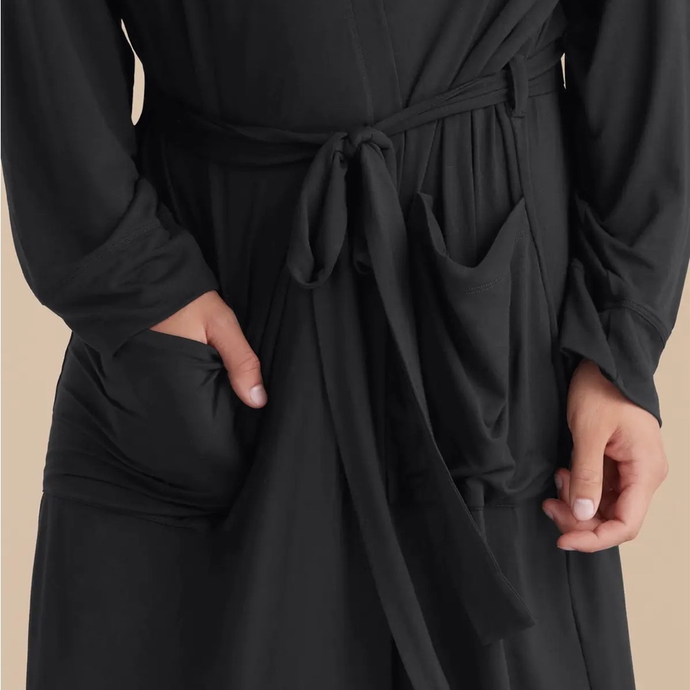 MeUndies x Jurassic Park hooded robe - Picture 4 of 8